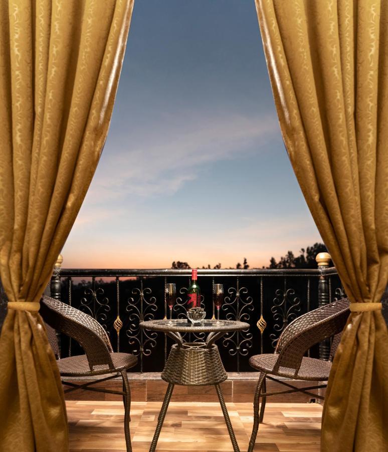 Shivanya Palace Mahabaleshwar Ngoại thất bức ảnh