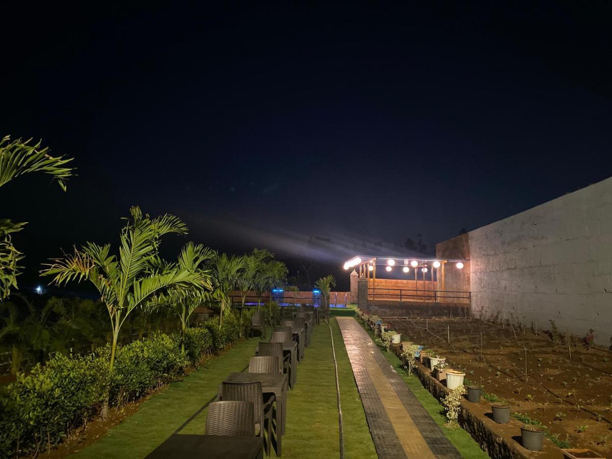 Shivanya Palace Mahabaleshwar Ngoại thất bức ảnh